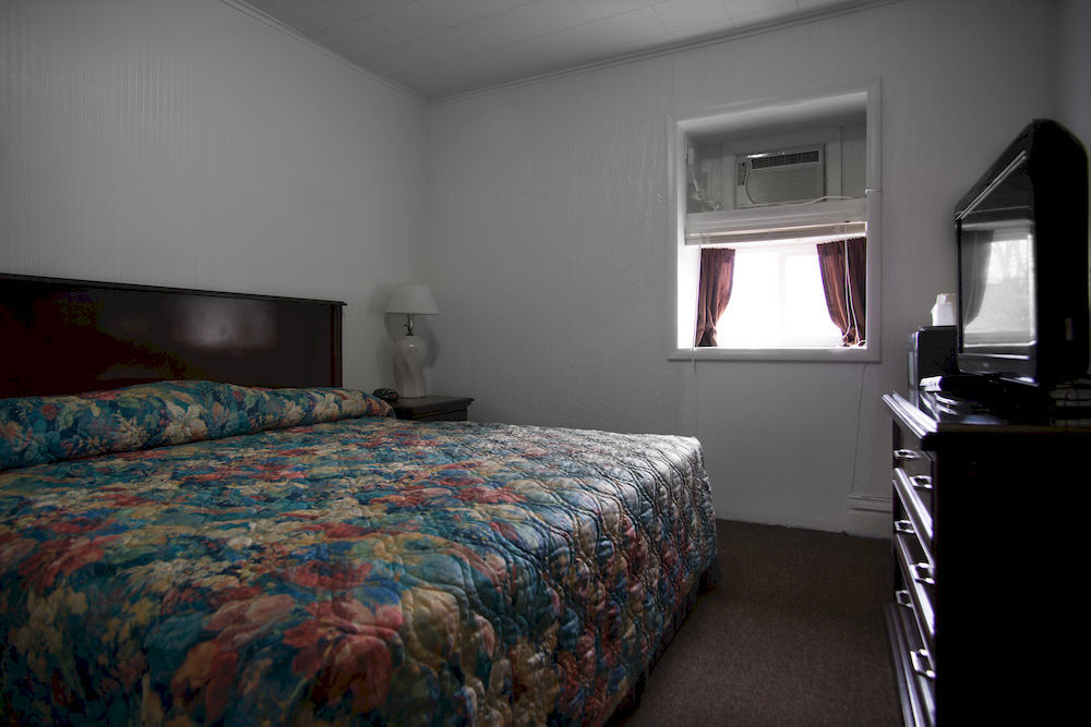 בדפורד Rosemount Motel מראה חיצוני תמונה