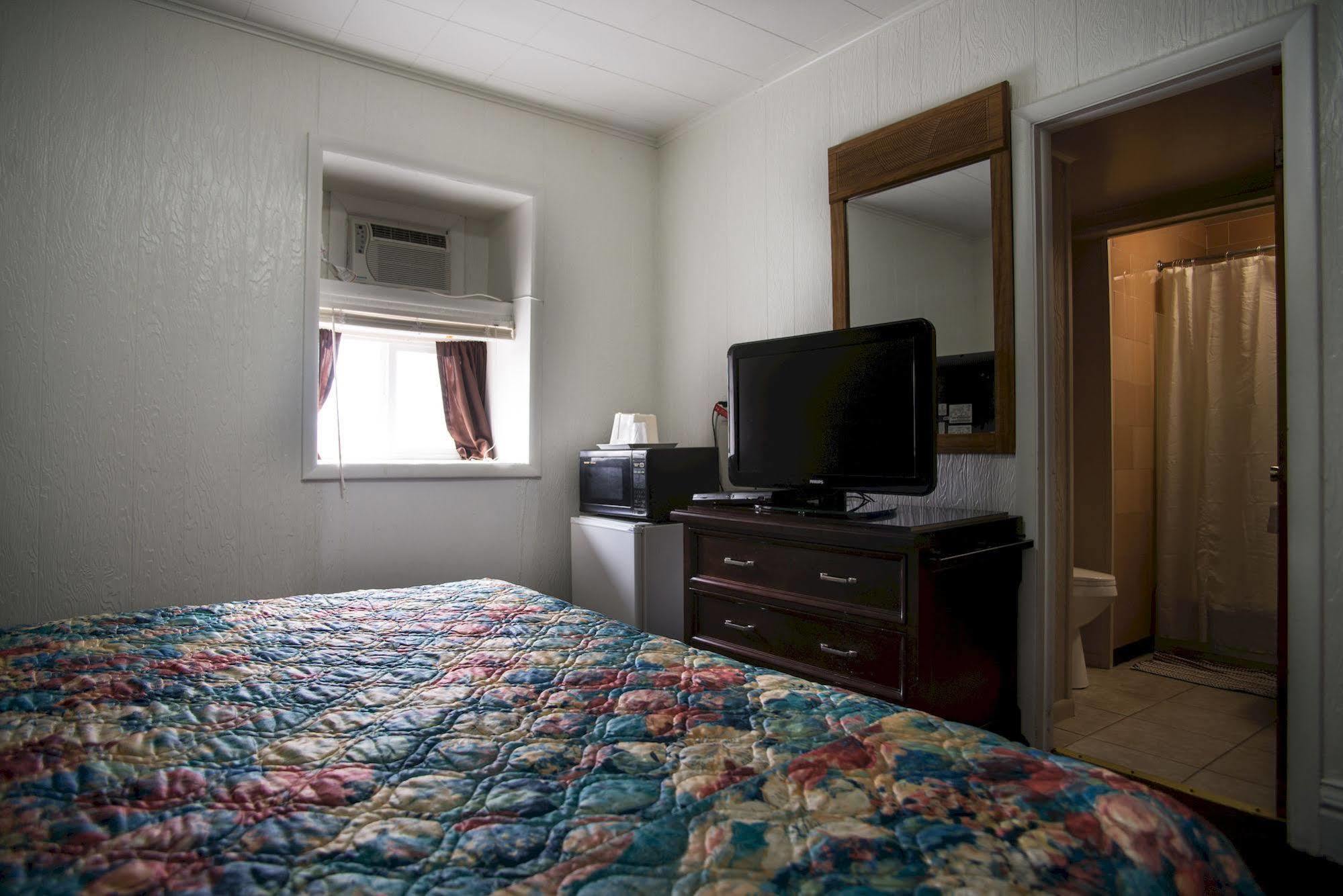 בדפורד Rosemount Motel מראה חיצוני תמונה