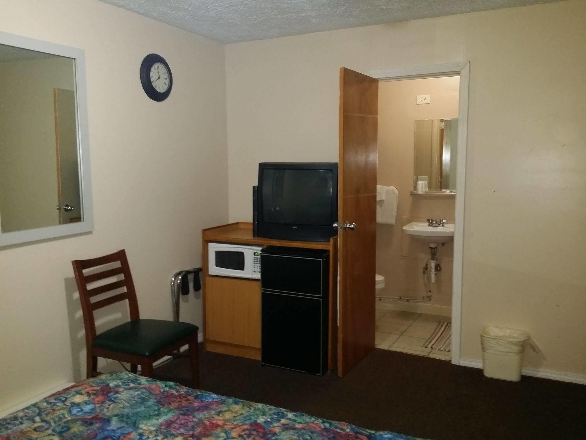 בדפורד Rosemount Motel מראה חיצוני תמונה