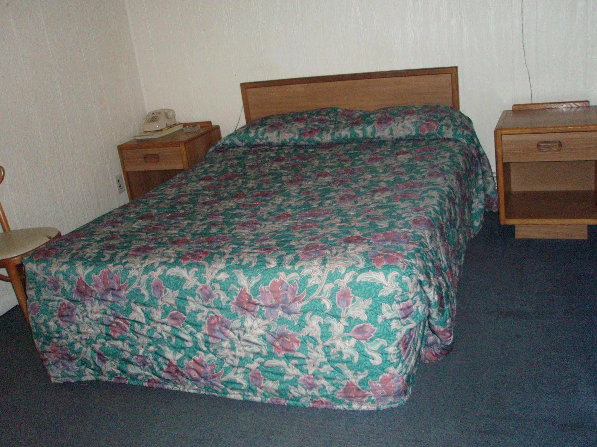 בדפורד Rosemount Motel חדר תמונה