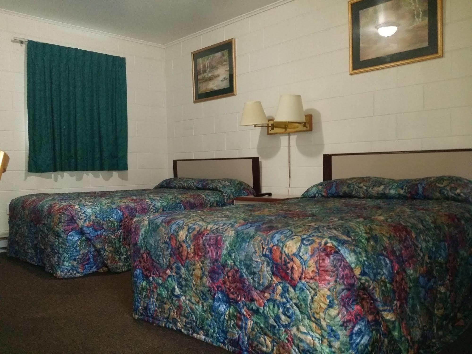 בדפורד Rosemount Motel מראה חיצוני תמונה